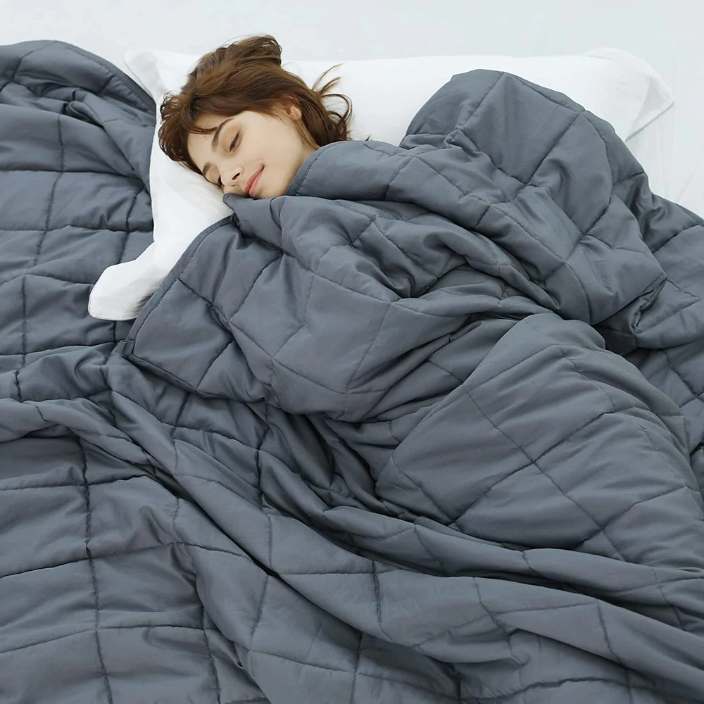 Weighted Blanket Guide: How Heavy Should A Weighted Blanket Be for Adults